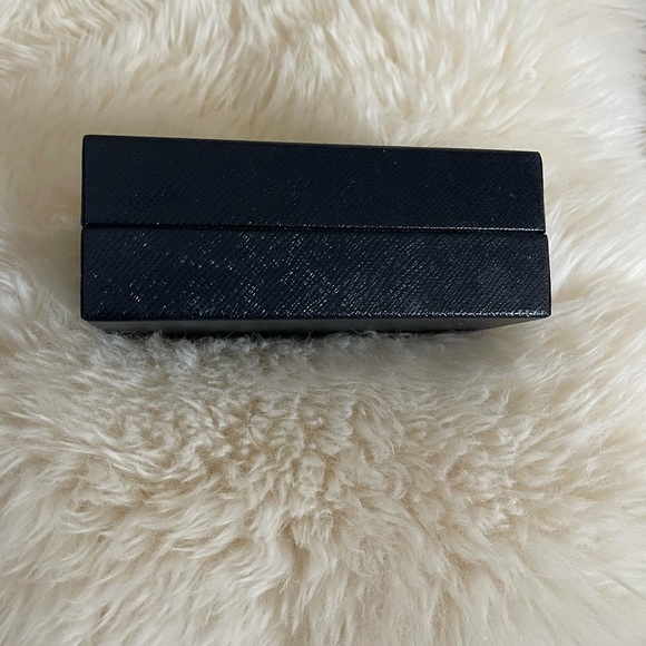 Prada empty sunglasses box - Picture 2 of 2